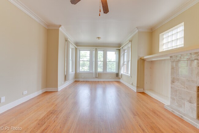 Foto del edificio - 1148 N Mayfield Ave