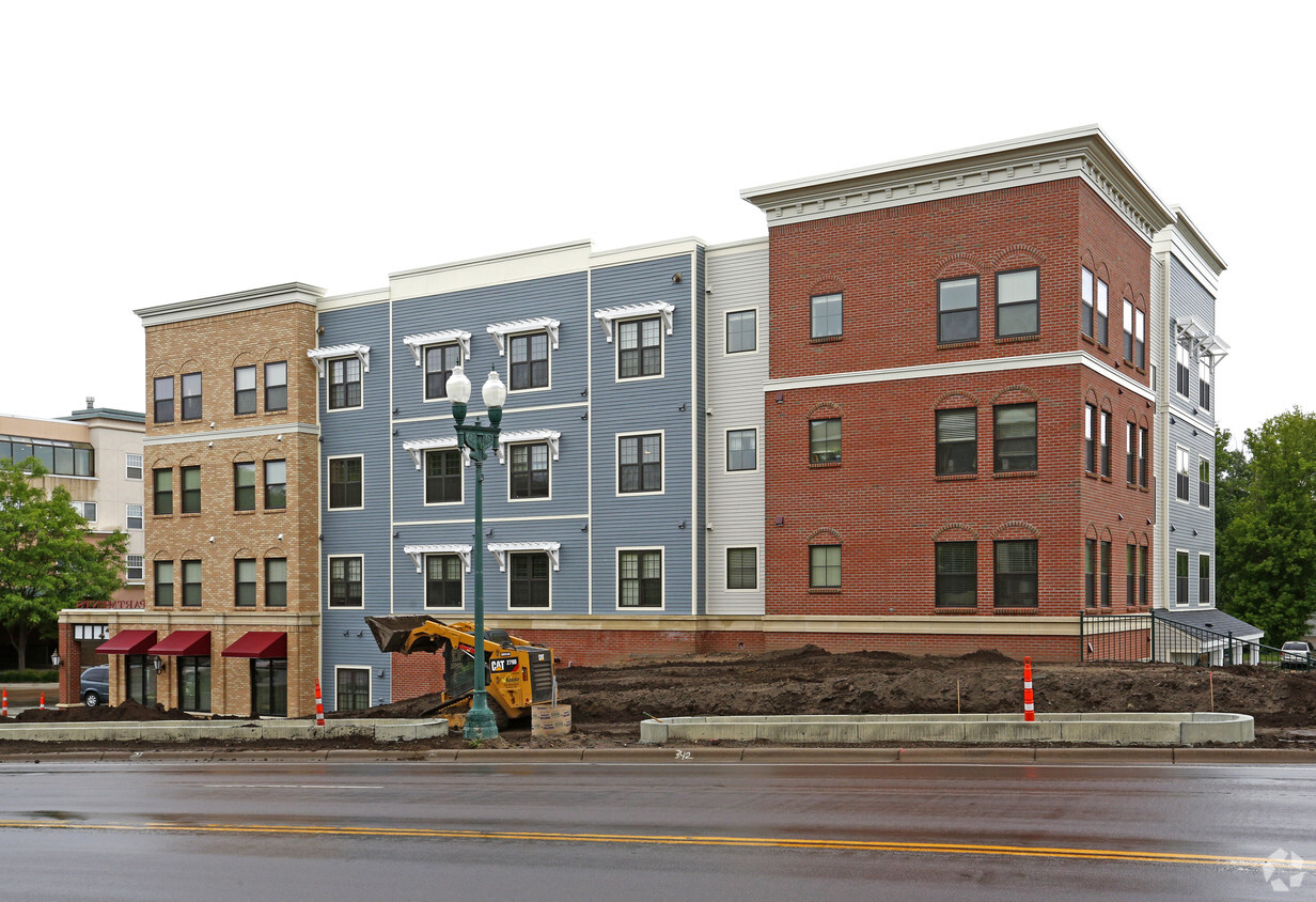 Foto del edificio - The Landing Apartments