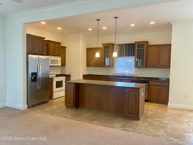 Foto del edificio - 870 Vignoles Ave NE