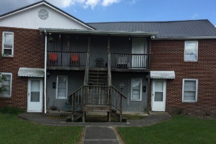 Front - 1509 Fuller St