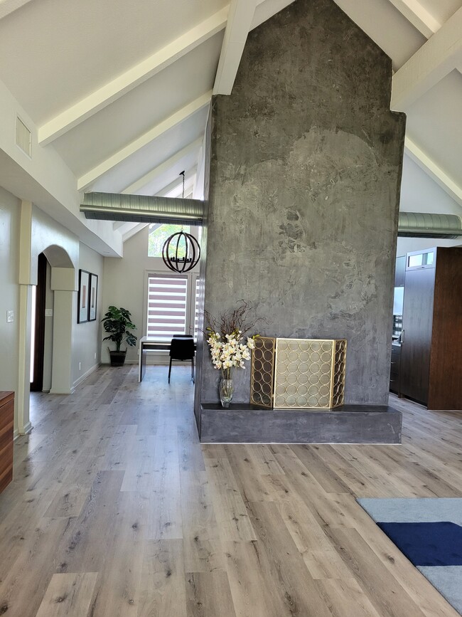 living room fire place - 915 Biscayne