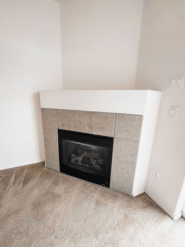 Building Photo - 15467 Brianne Ct