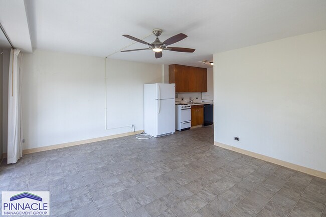 Building Photo - 1511 Nuuanu Ave