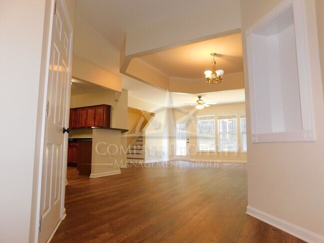 Building Photo - 1901 Lake Heights Cir NW