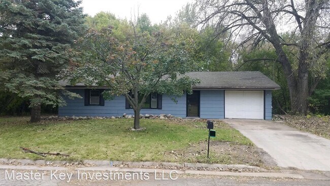 Building Photo - 2 br, 1 bath House - 1409 12th Ave NE