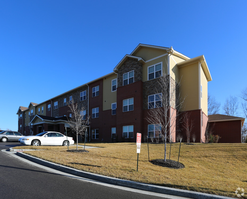 Primary Photo - Parallel Senior Villas