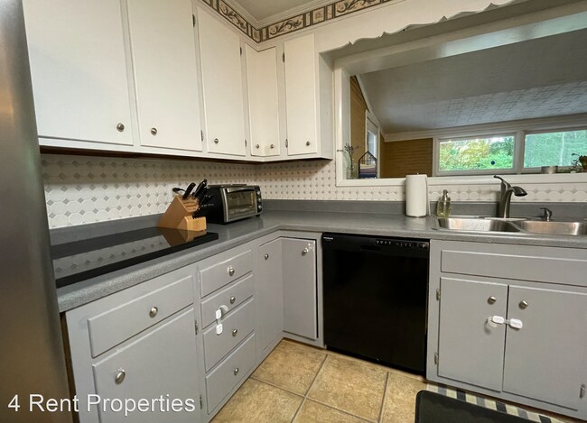 Foto del edificio - 4 br, 2.5 bath House - 2316 Dogwood Ln