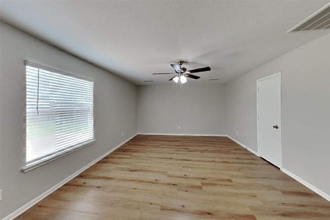 Building Photo - 3515 Colmar Way