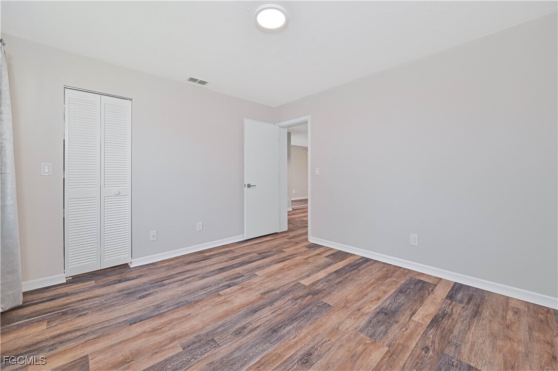 Foto del edificio - 13240 White Marsh Ln