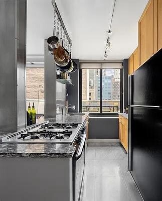 Foto del edificio - 111 E 30th St