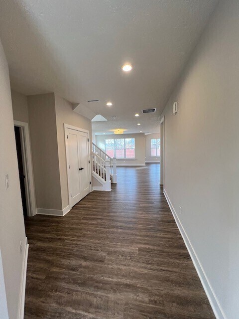 Building Photo - 13074 N Departure Blvd E