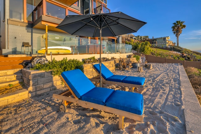 Building Photo - 6186 Neptune Ave