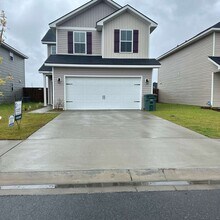 Building Photo - 106 Centennial Ct