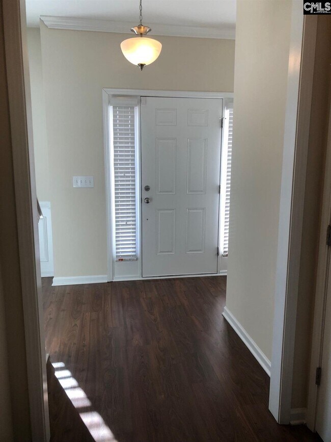 Foto del edificio - 839 Burnview Ln