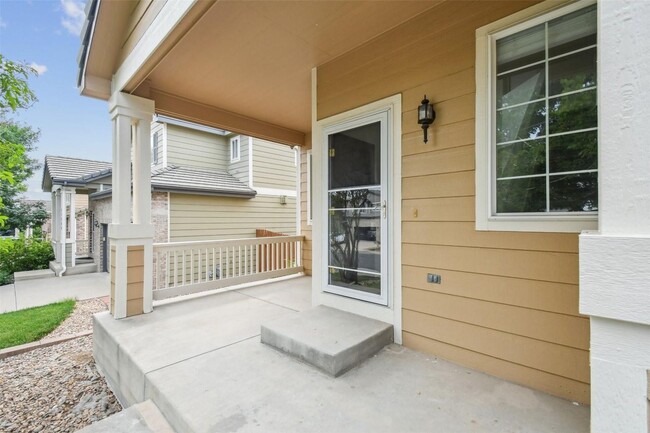 Foto del edificio - Like New 4br/2.5ba near I-25 & Lincoln Ave