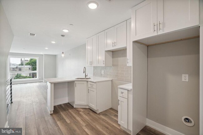 Foto del edificio - 2262 N 2nd St
