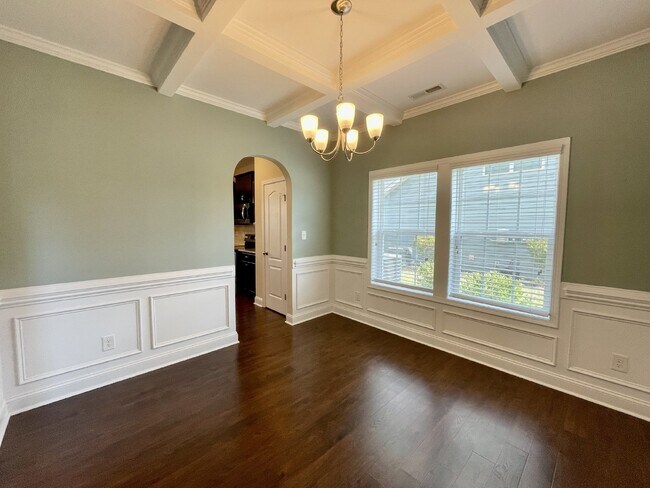 Foto del edificio - 4 Bed, 2 And A Half Bath Nest In Bedford