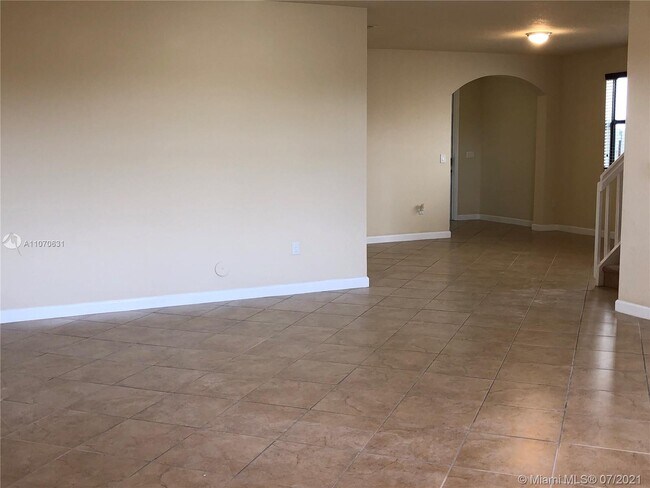 Building Photo - 9132 SW 227th Ln