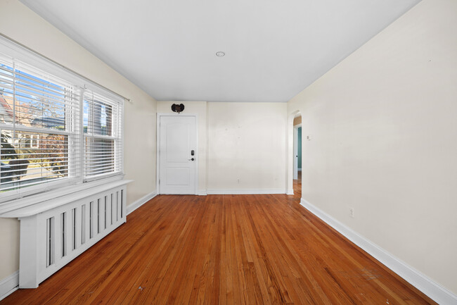 Living Room - 133 Cedar Ave