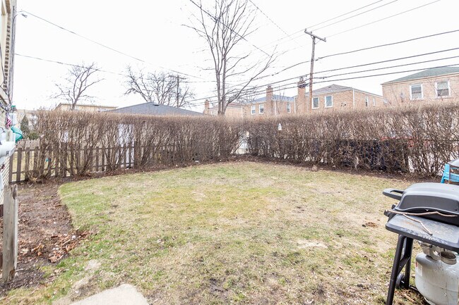 backyard - 407 Sherman Ave
