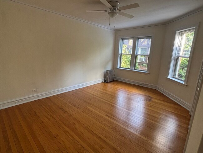 Foto del edificio - 4955 N Whipple St