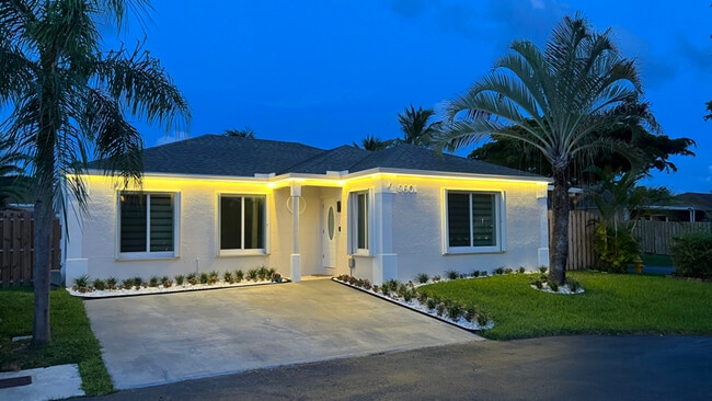 Photo - 9801 SW 222nd Terrace House