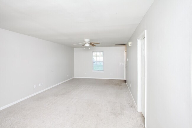 Foto del edificio - 9 Tindell Ct