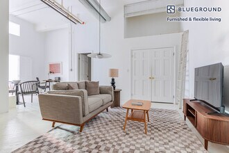 Building Photo - 57 Jay St