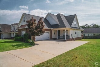 Building Photo - 202 Southern Winds Dr