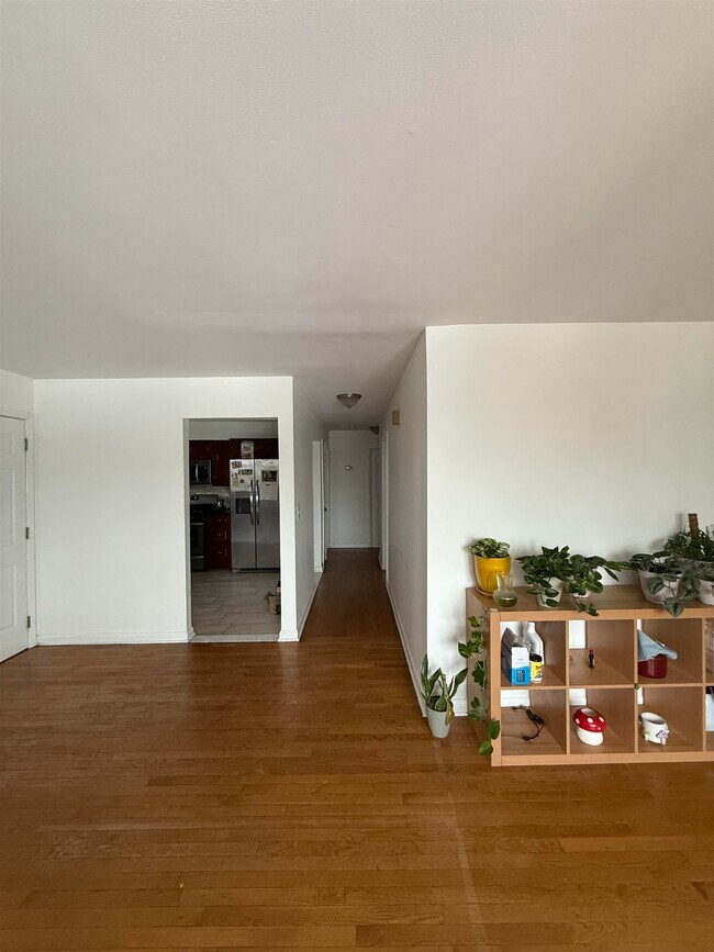 Foto del edificio - 1701 83rd St