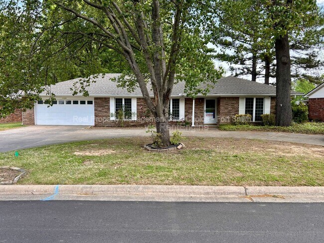 Foto del edificio - 10509 Meandering Way