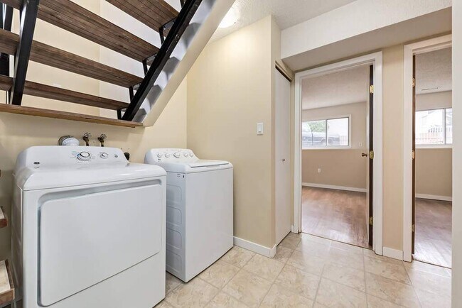 Photo du bâtiment - Thompson Court