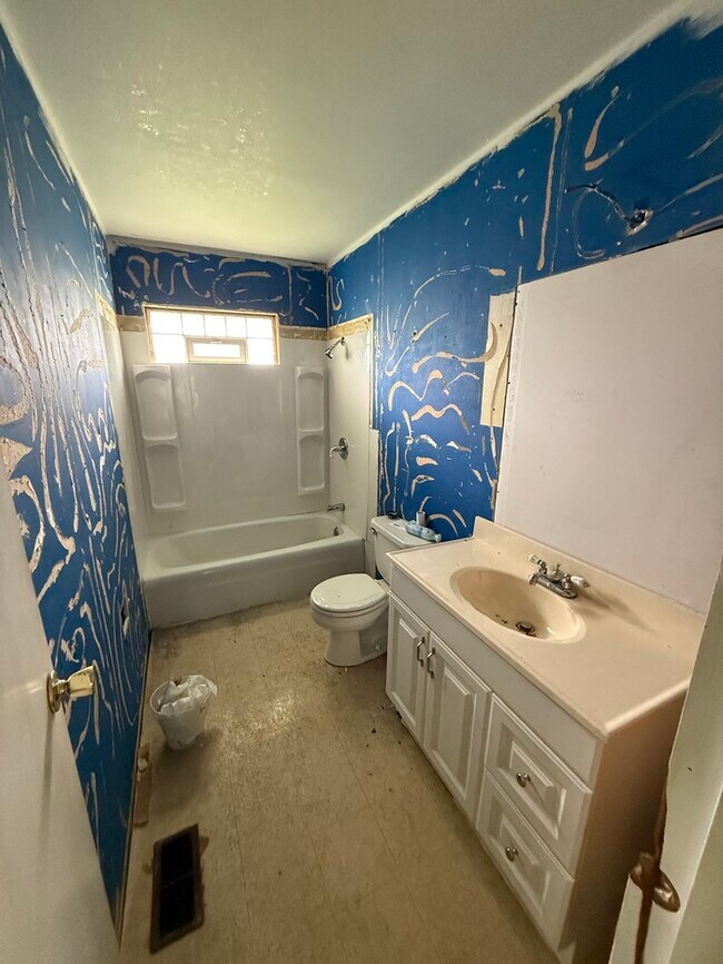 Foto del edificio - 303 Wilson Park Ln