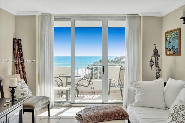 Foto del edificio - 3180 S Ocean Dr