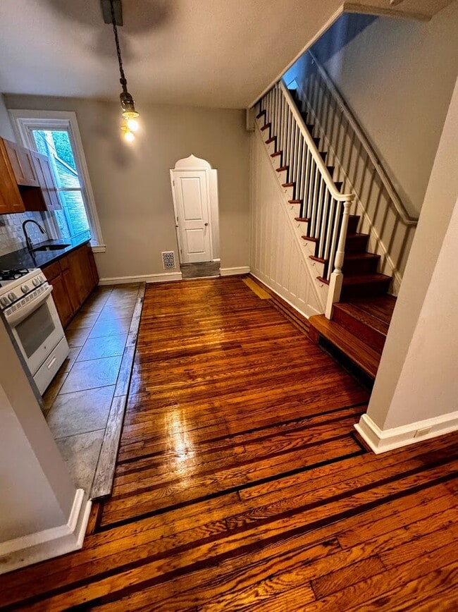 Building Photo - *PHA ONLY* Franklinville 3bd/1.5 Bath Reno...