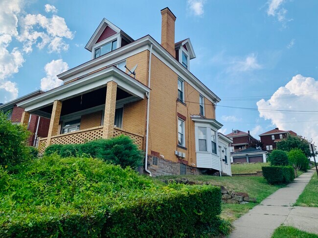 Foto del edificio - 200 Princeton Ave