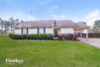 Building Photo - 2079 McGehee Cove