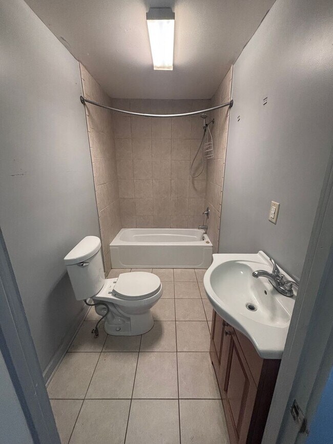 Foto del edificio - 9123 Cameron St