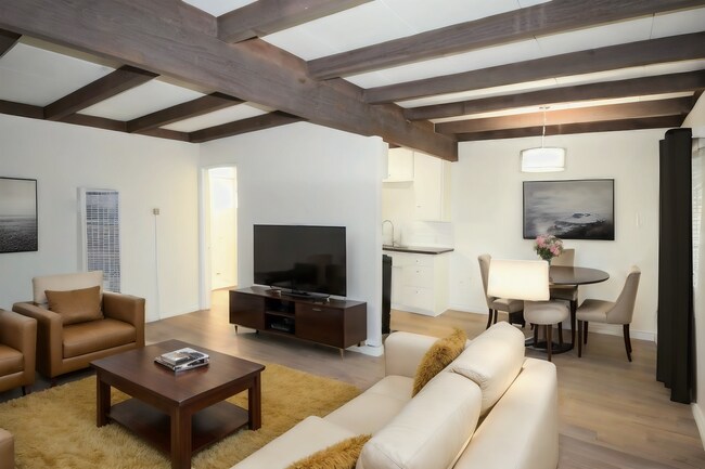 Foto del edificio - 6125 Whitsett Ave