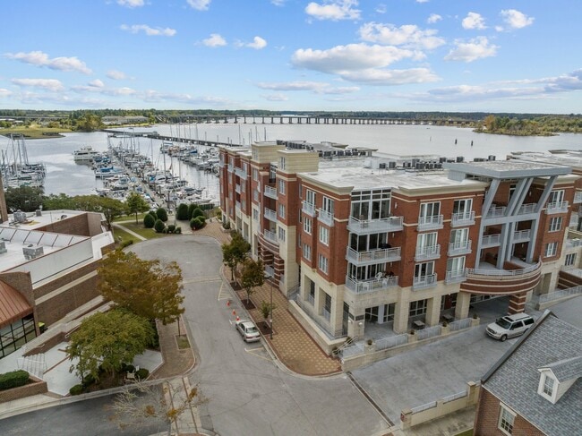 Building Photo - 235 Sky Sail Blvd