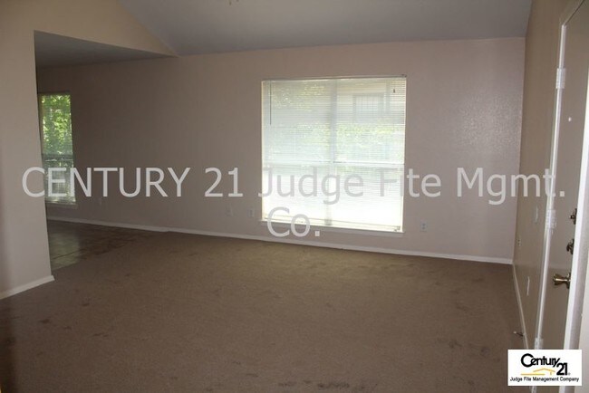 Building Photo - 1307 Nolte Dr