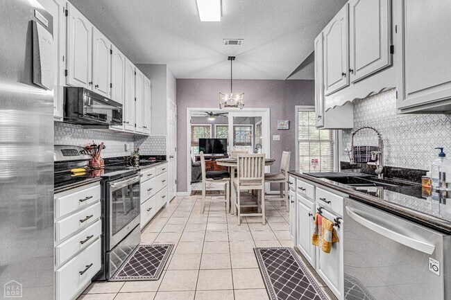 Foto del edificio - Now Available in Valley View School District!