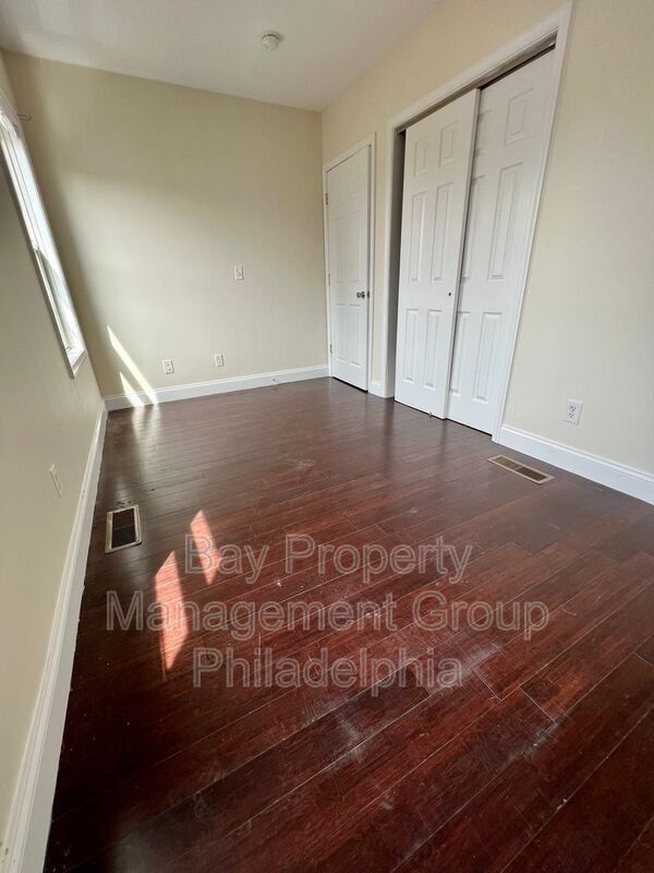 Foto del edificio - 1723 Fontain St