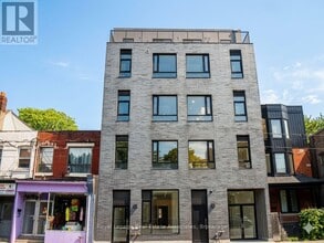 Building Photo - 1000 Bathurst St