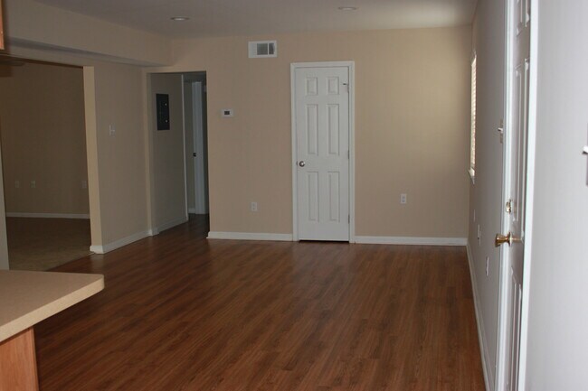 Foto del edificio - 6254-6256 Bellaire Dr