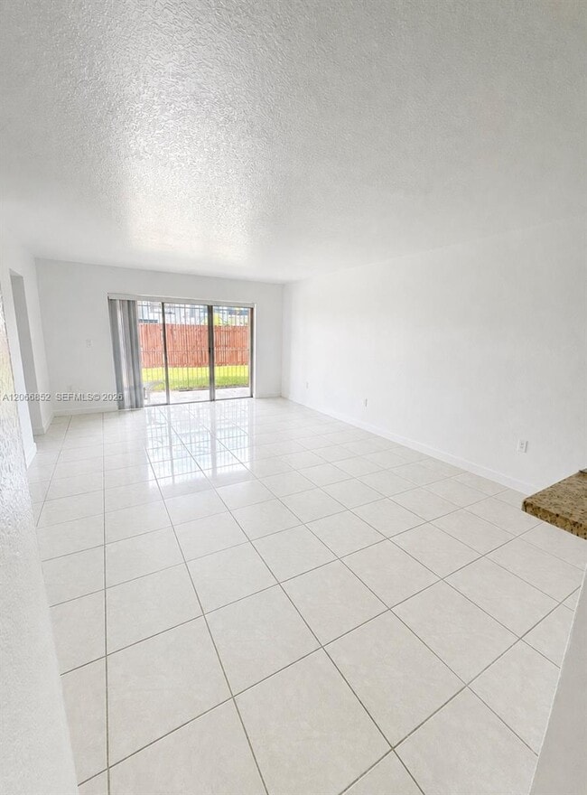 Building Photo - 8460 SW 154th Cir Ct