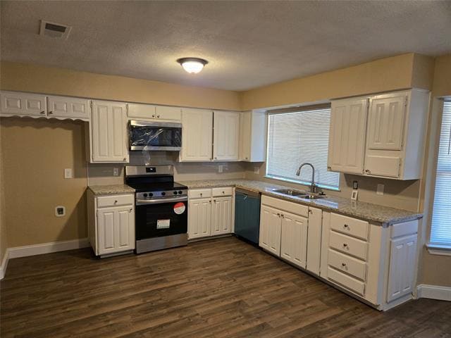 Foto del edificio - 6705 Spoonwood Ln