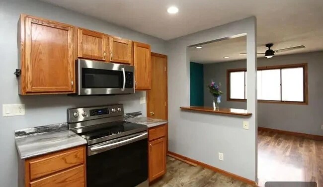 Foto del edificio - 1451 Manatt St