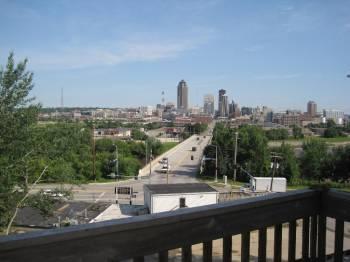 Primary Photo - 703 Monona Ave