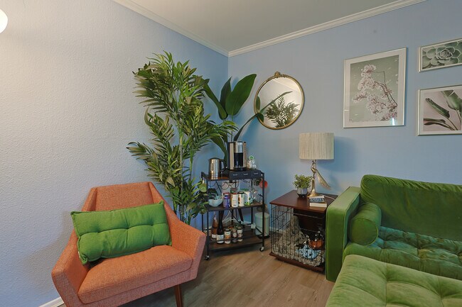Foto del edificio - 5310 Circle Dr